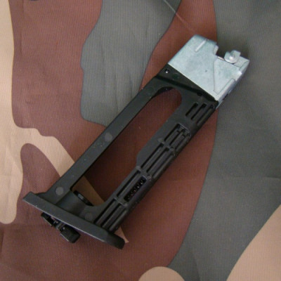 Магазин для пневматического пистолета Beretta M-84 FS